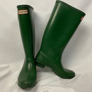Original Green Hunter waterproof rain boots size 6